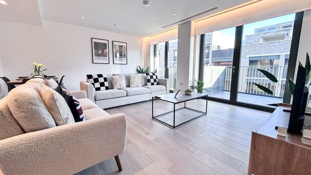 Living room in Russell Square